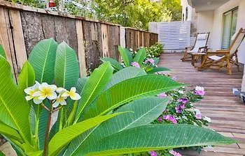 ホテル Arnna カシュ