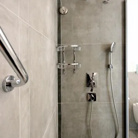 阿尔纳酒店 3* 卡斯