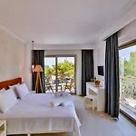 Hotel Arnna 3*